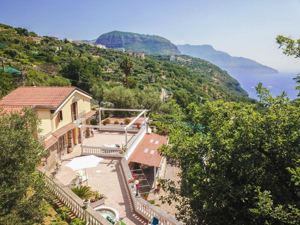 Costanza Sorrento *